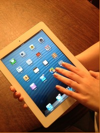 MDM后勁不足 但企業移動應用超市正興起