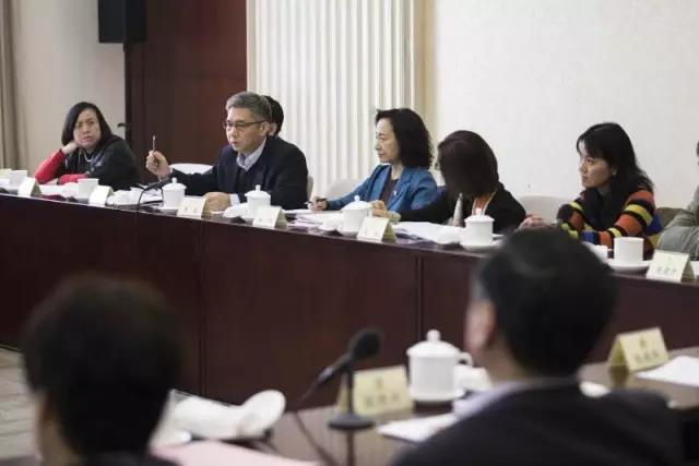 棄核、棄風、棄水、棄光——能源結構調整這事兒委員們有點急