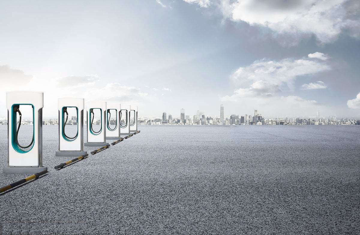 對于新能源車,比充電樁更要命的問題是它!