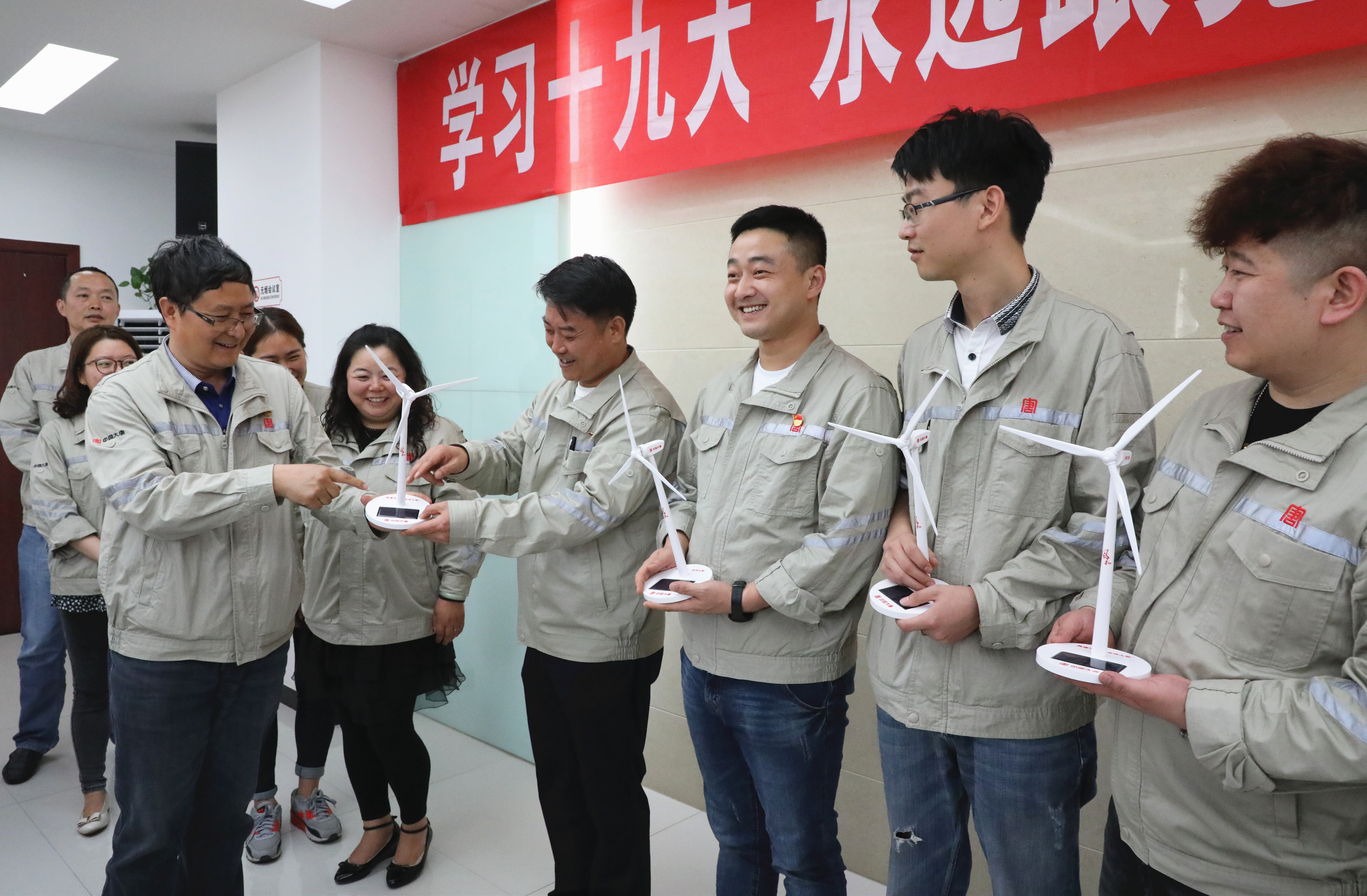 定邊風電廉潔文化“五進”活動引領風尚