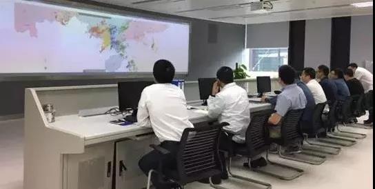 你好，南方電網科學家！