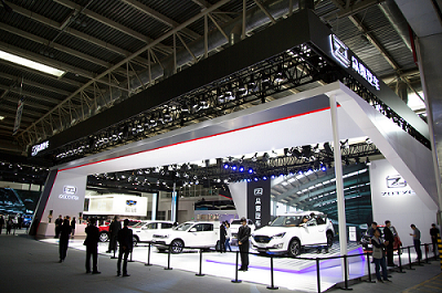 新能源車一片向好，傳統(tǒng)車市不斷下行