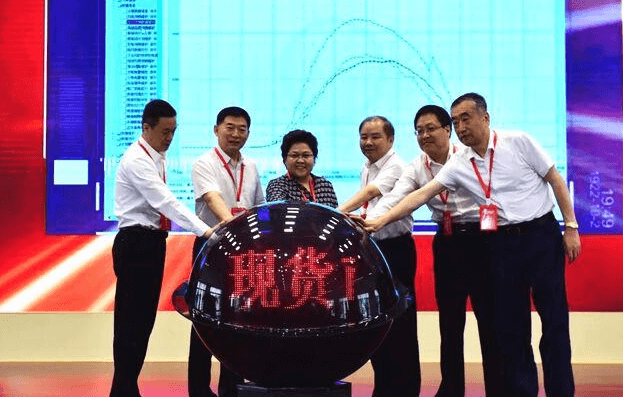 新能源消納新路徑!內(nèi)蒙古建立“中長期交易和現(xiàn)貨交易協(xié)調(diào)運(yùn)作”的市場化機(jī)制